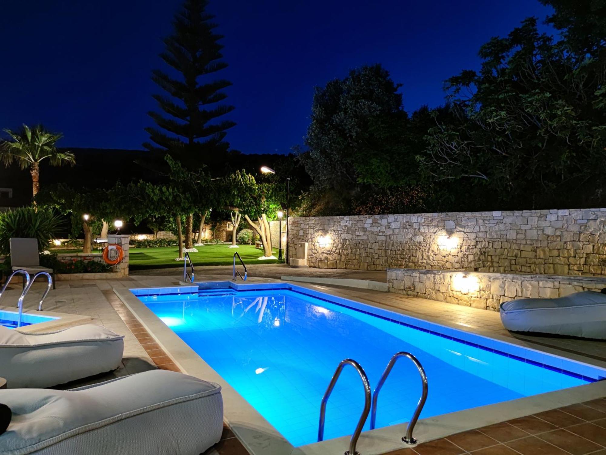 Kipo Paradiso Spa, Yoga & Gym Resort Kirianna 外观 照片